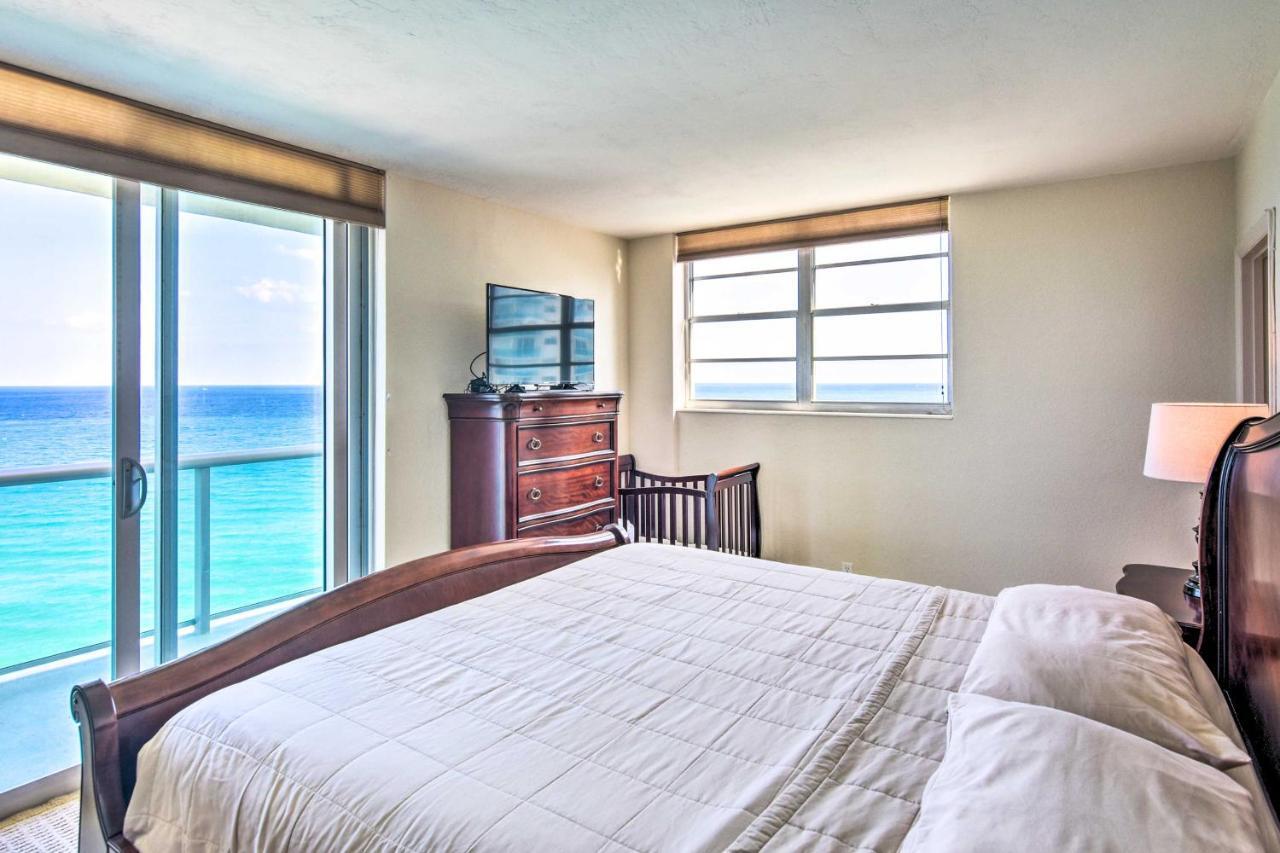 Hollywood Beachfront Condo With Resort Amenities! 外观 照片